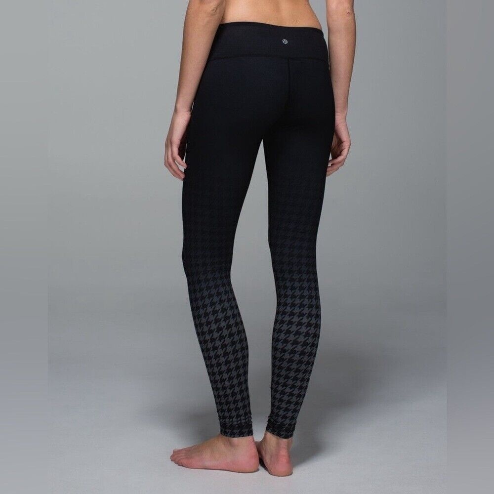 Lululemon Wunder Under Pant *Full-On Luon‎ 30.5- Giant Houndstooth size 4